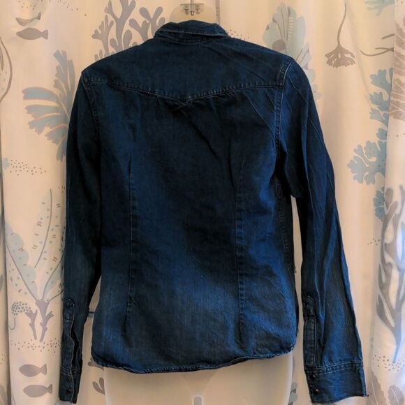 Gap 1969 100% Cotton Distressed Denim Shirt Sz XS - Picture 3 of 7